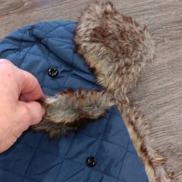 SA CO Trapper Hat Color Navy with Brown & Tan Faux Fur Ear Flaps with Snap NWT - Picture 5 of 6